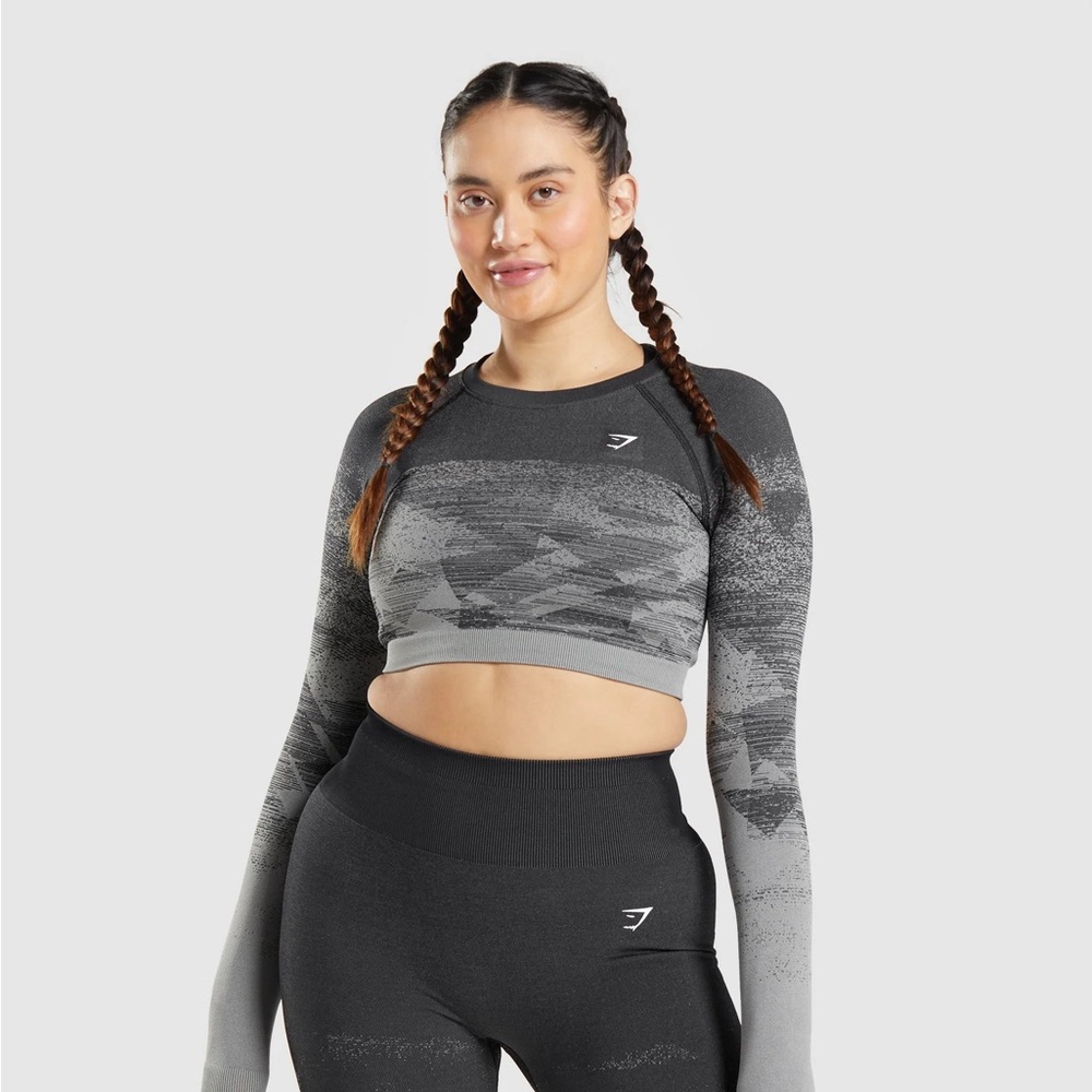 Gymshark Adapt Ombre Crop Top - Triangle | Black Print